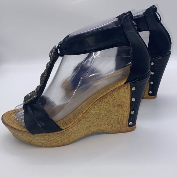 ✨Patrizia by Spring Step Pegacon Black Embellished
Wedge Sandals✨ - Picture 6 of 12